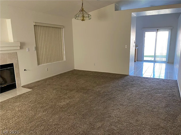 6624 Tampa Ct — Photo 4