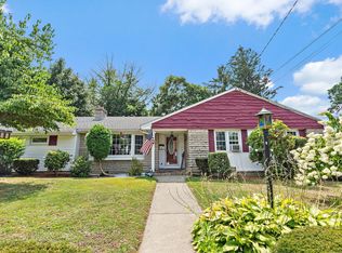 27 Hawkins St, Killingly, CT 06239
