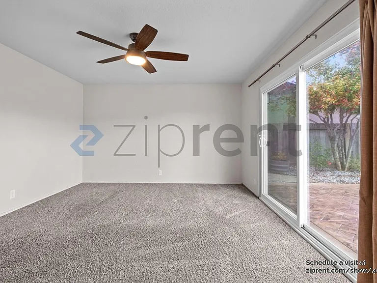 208 Richard Pl — Photo 27