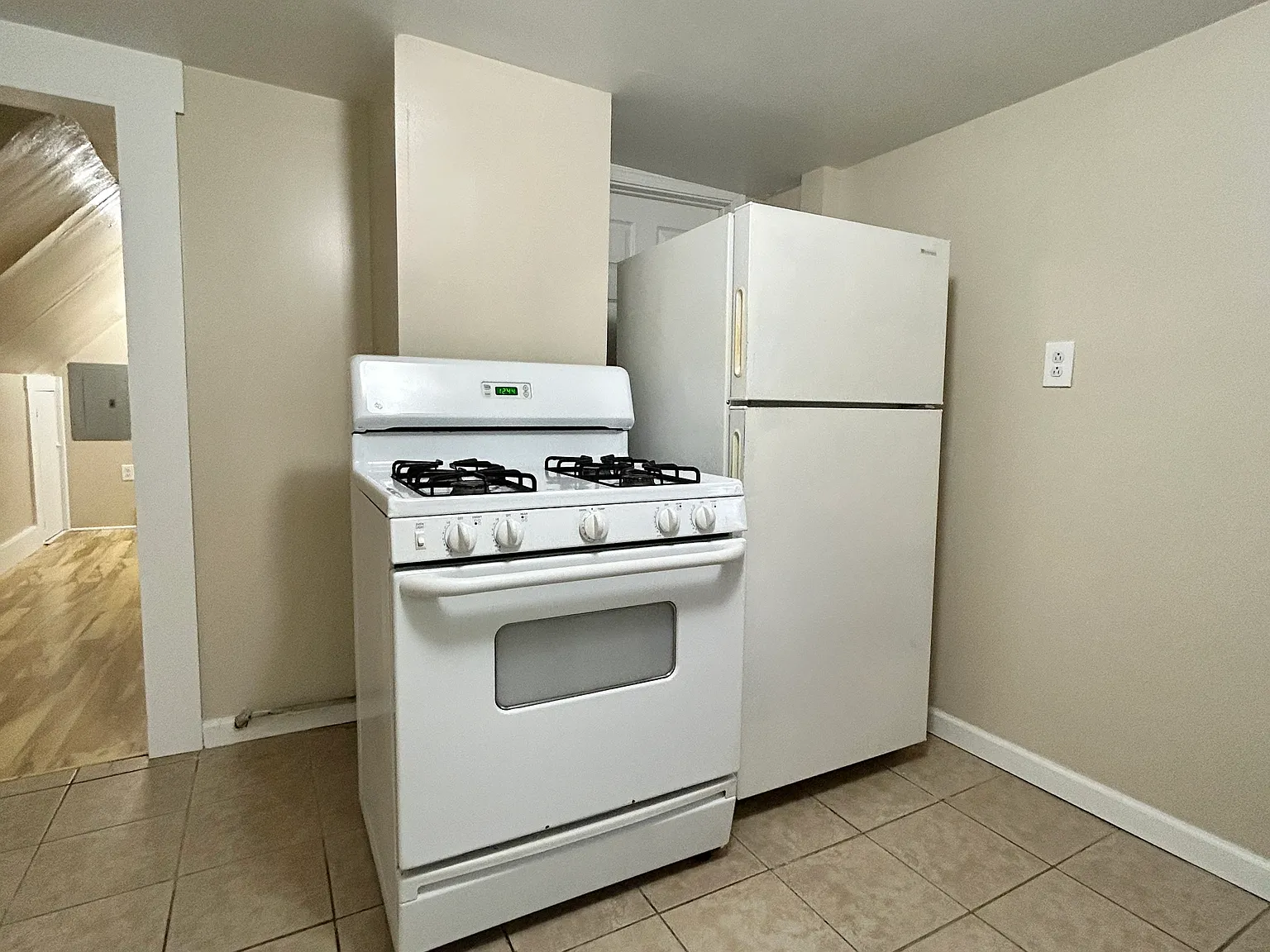 1 bed, $1,550 — Photo 4