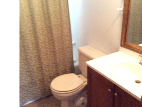 4th image of 635 Matawan Dr