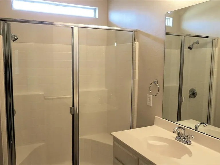 8004 Ranchvale Ln — Photo 17