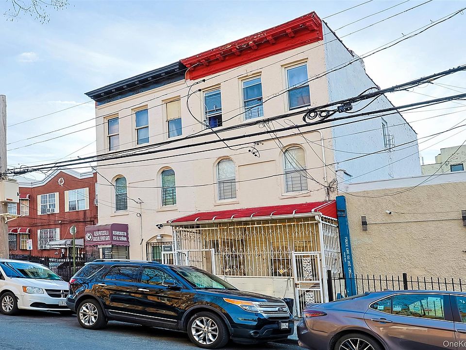 1st image of 918 E 165th Street