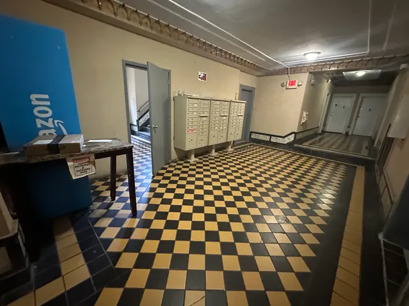 113-115 Fairview Avenue image 9 of 11