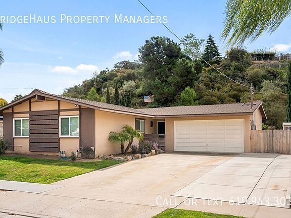 3rd image of 4681 Chateau Dr