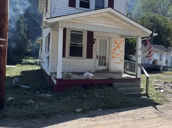 112 MIDWAY STREET, Triadelphia, WV 26059
