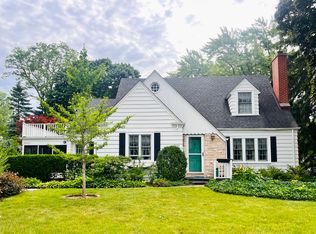 9523 Normandy Ave, Morton Grove, IL 60053