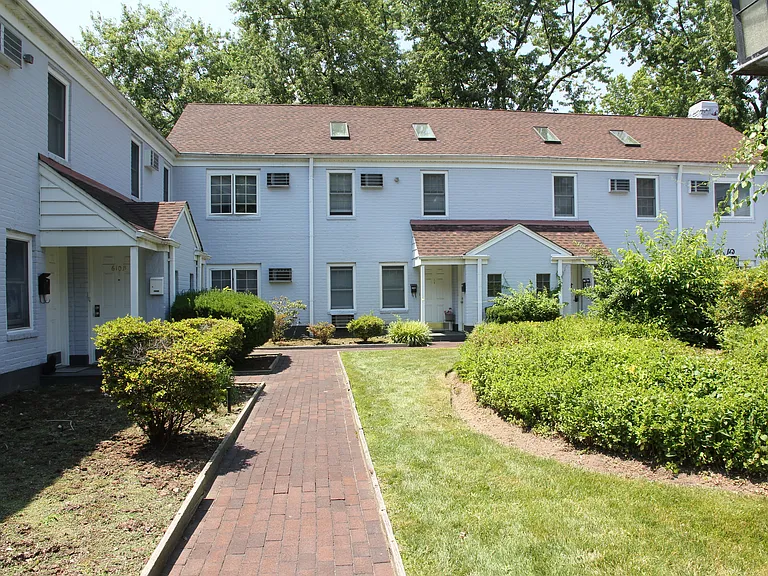 610C Grand Ave #C — Photo 22
