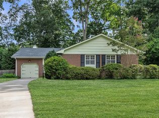 187 Corinthia Dr, Newport News, VA 23608