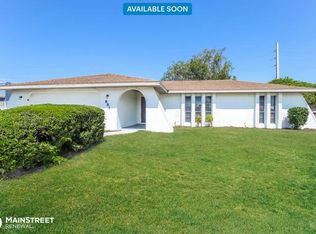 881 Cayuga Ave NE, Palm Bay, FL 32905