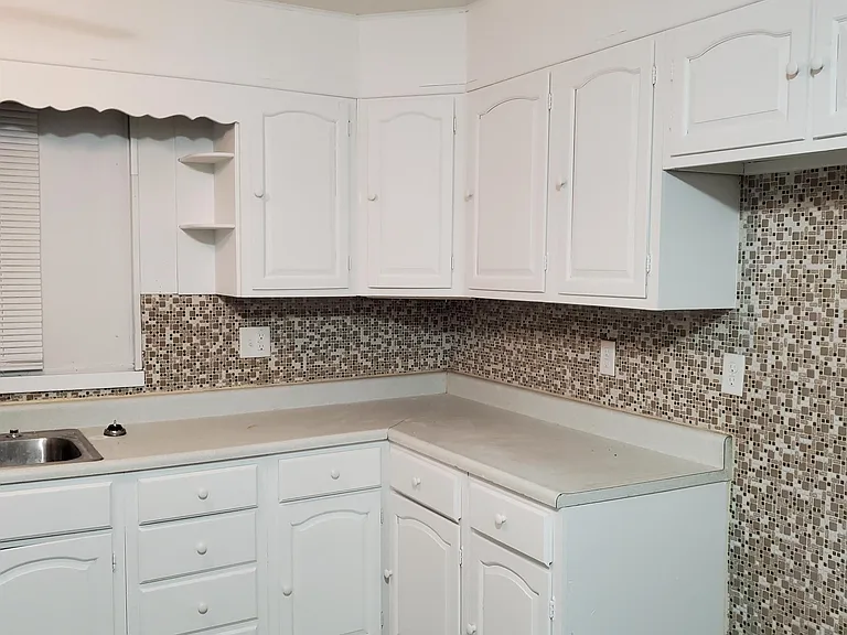 522 Plum St — Photo 6