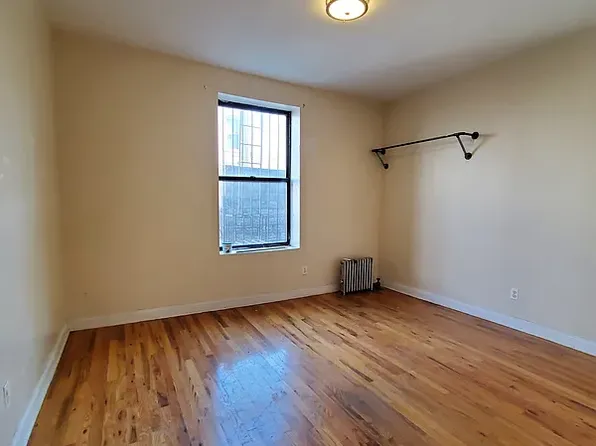 995 Eastern Parkway image 1 of 12