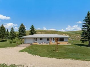 987 River Rd N, Voltaire, ND 58792
