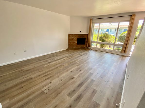 3282 Berger Ave UNIT E8