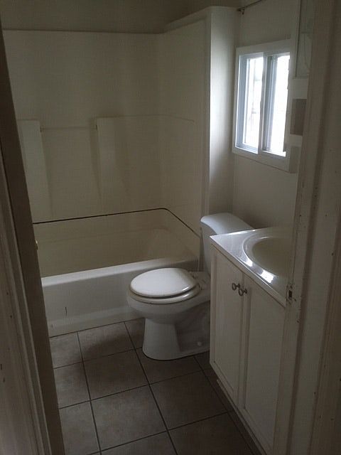 1st image of 85 Wallace St