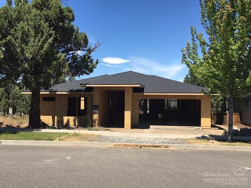 1st image of 3478 NW Bryce Canyon Ln