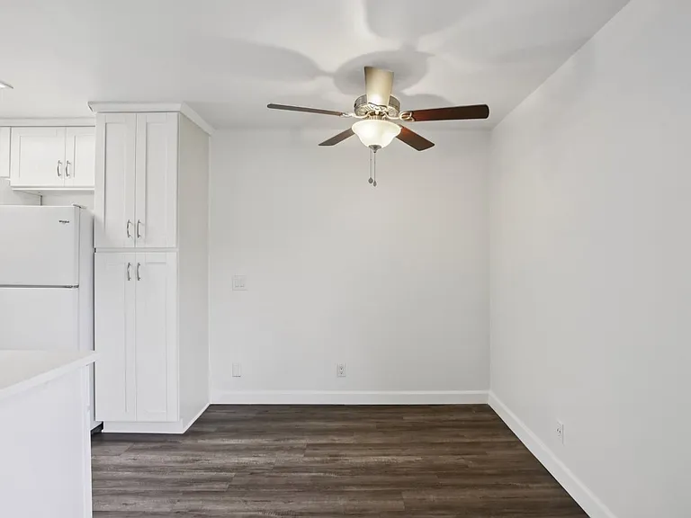 Ocean Breeze Villas — Photo 42