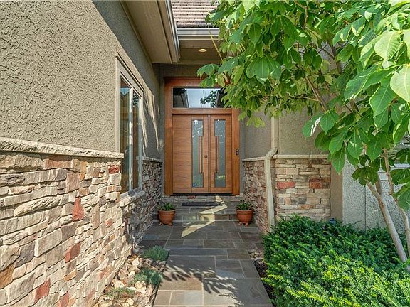 3rd image of 9205 Cottonwood Canyon Dr