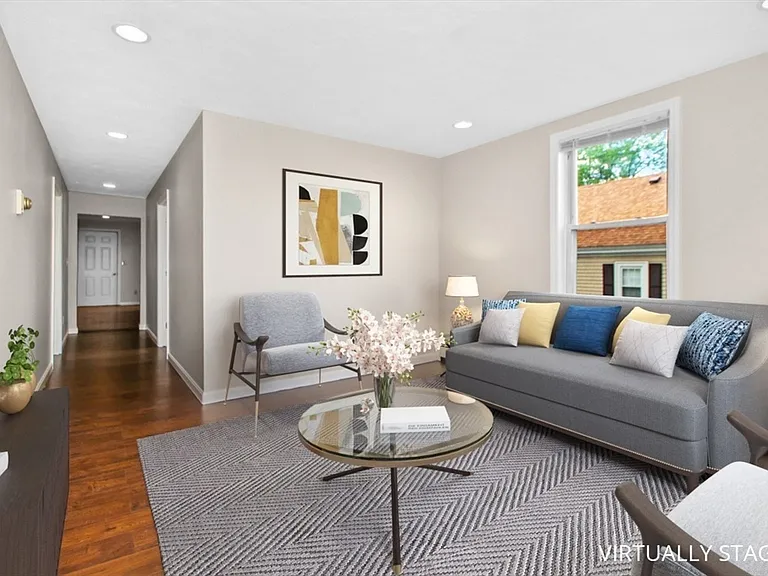 36 Upham St #2 — Photo 4