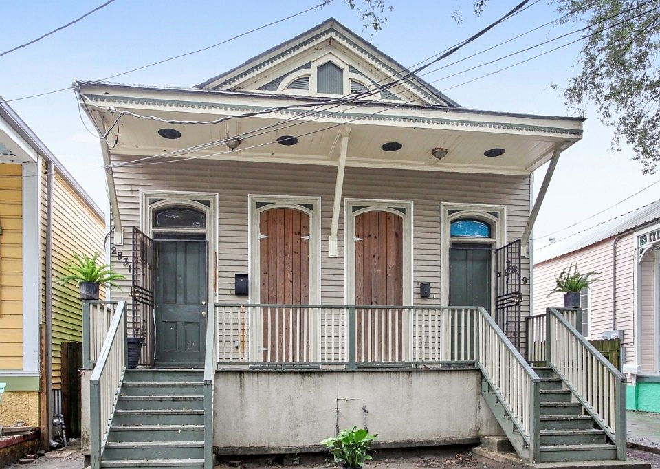 1st image of 2829-31 Banks St