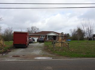 961 Walker Ln, New Market, AL 35761