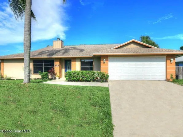 123 Friar Ct, Sebastian, FL 32958