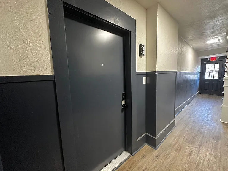 5934 Victor St #3 — Photo 20