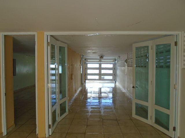 2nd image of 94 Calle 2