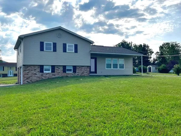 15 Aspen St, Elysburg, PA 17824
