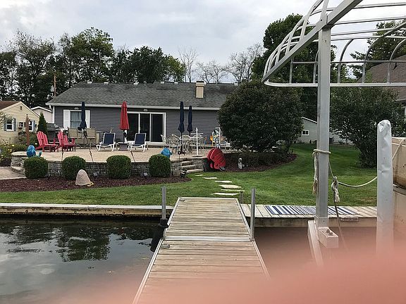 5th image of 62257 Lagoon Dr
