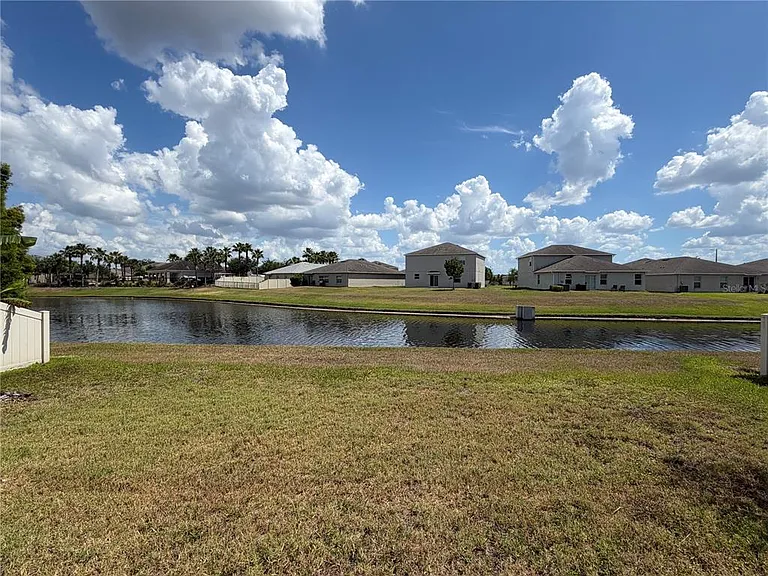 10013 Crested Fringe Dr — Photo 24