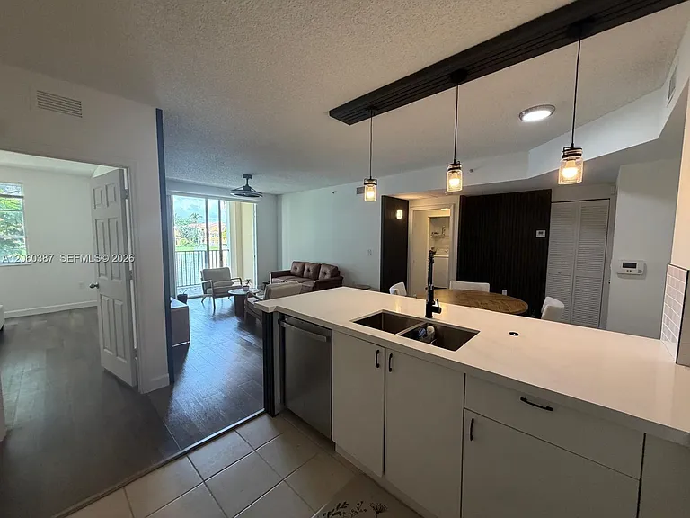 2160 E Preserve Way #206 — Photo 13