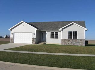 89 Pheasant Ave, Atkins, IA 52206