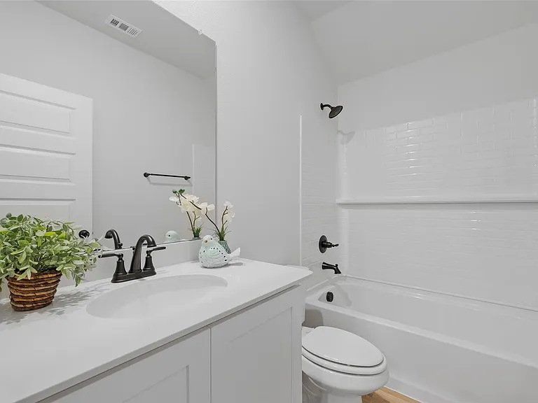 610 Ridgewood Dr — Photo 11