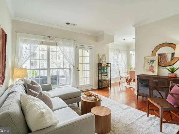 4551 Strutfield Ln APT 4236, Alexandria, VA 22311
