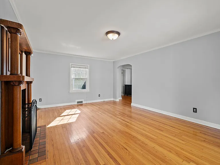 181 Amazon Pl — Photo 12