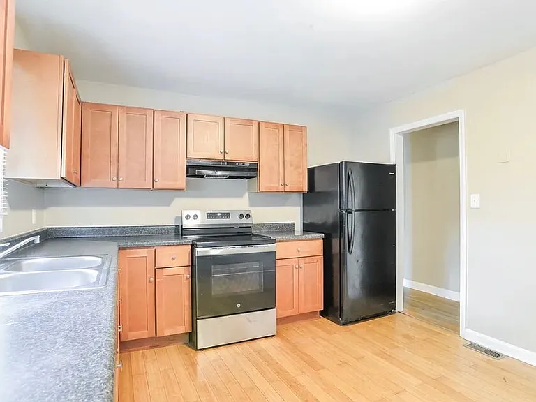 3336 Sunset Rd — Photo 6