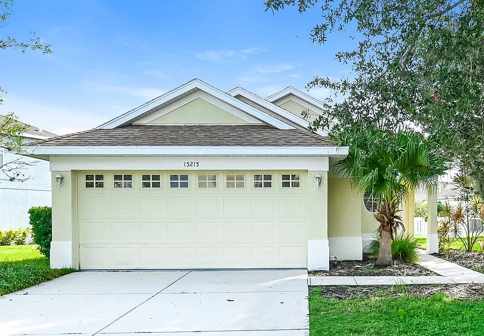 15215 Searobbin Dr