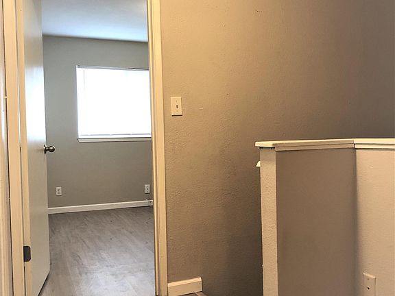 2nd image of 223 W 21st St #1