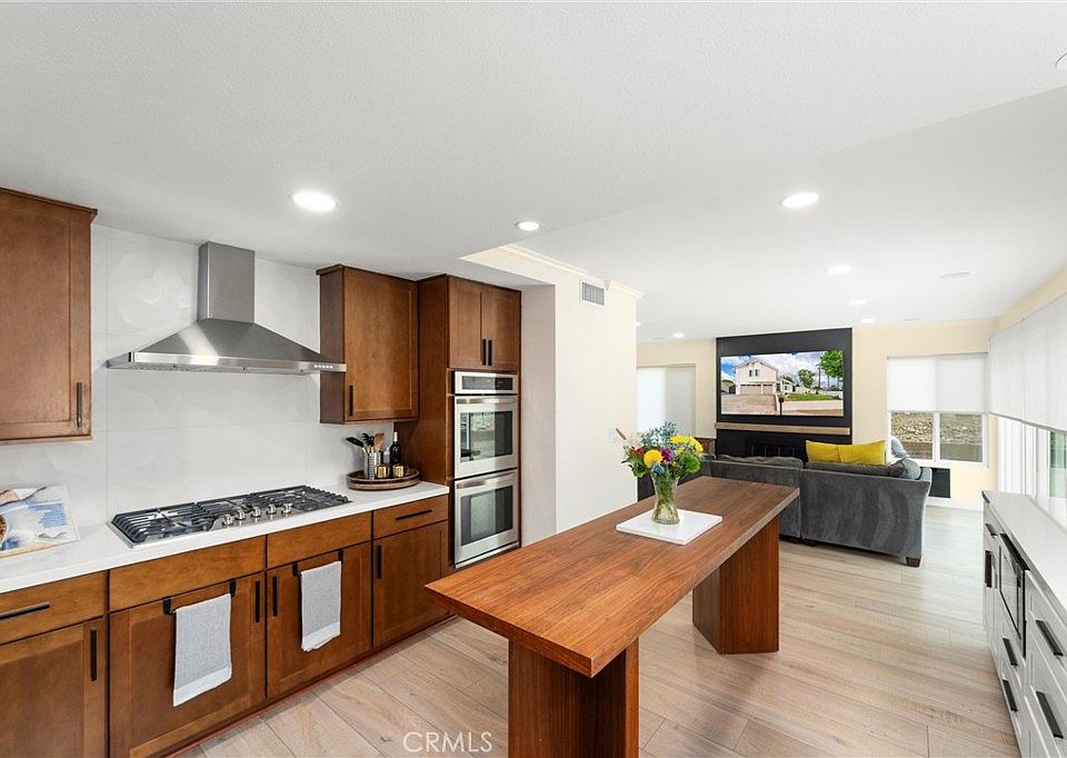 1st image of 6087 Aquamarine Ave