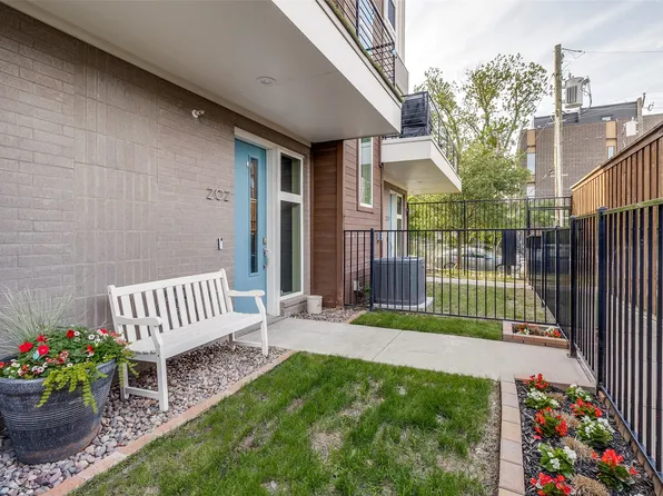 4626 Munger Ave Unit 202, Dallas, TX 75204