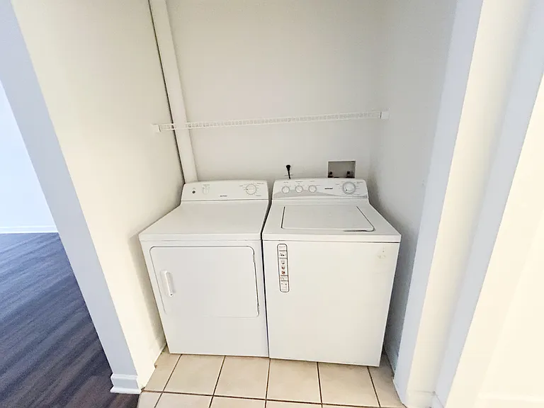 2316 W End Ave #201 — Photo 8