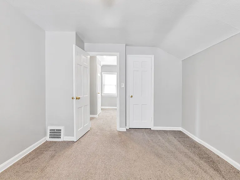 4241 Bayard Rd — Photo 12