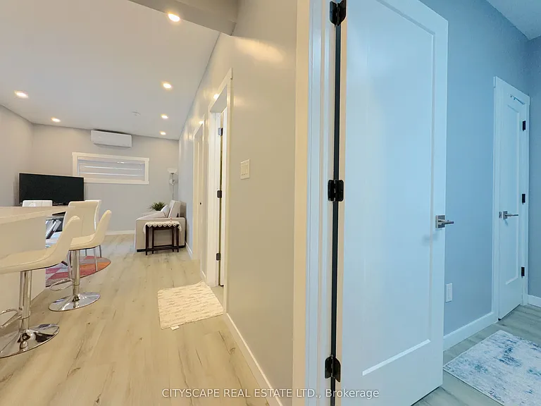 3211 Angel Pass Dr — Photo 10