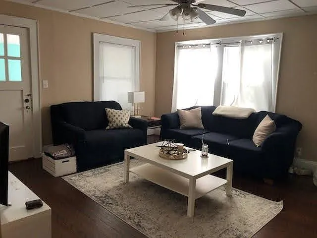 3 bed, 1023 sqft, $1,575 — Photo 4
