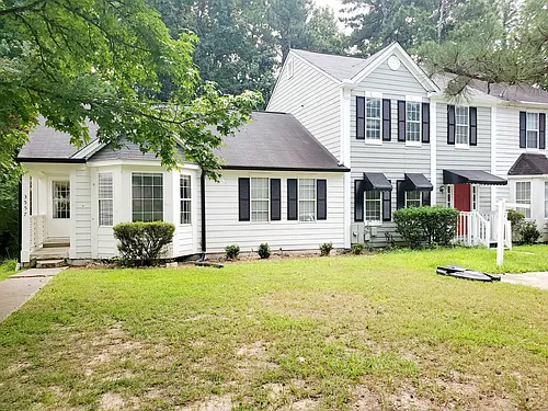 3559 Ashley Station Dr SW Photo 1