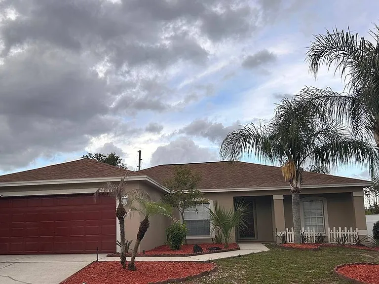 669 Sierra Cir — Photo 1