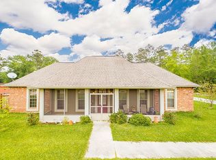 47188 Ewing Ln, Tickfaw, LA 70466