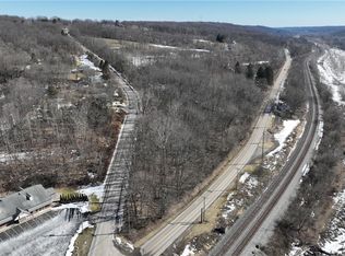 Youngstown Lowellville Rd, Struthers, OH 44471