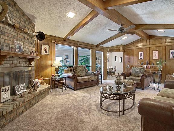 5th image of 2704 Glen Forest Ln